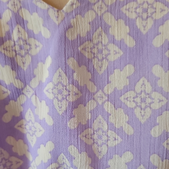 Lavender Print Blouse - Picture 3 of 11